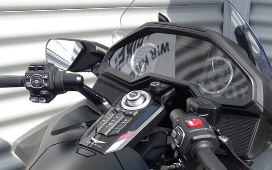 Gebrauchtmotorrad Honda GL 1800 Goldwing DCT - Bild 3