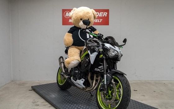 Motorrad Occasion Kawasaki Z900 - Bild 1