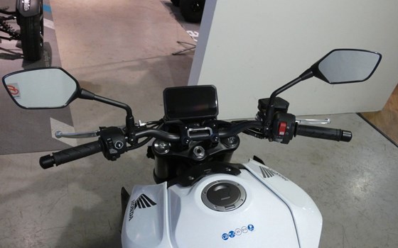 Neufahrzeug Honda CB1000 Hornet - Bild 8