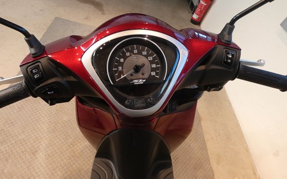 Neufahrzeug Honda SH125 - Bild 11