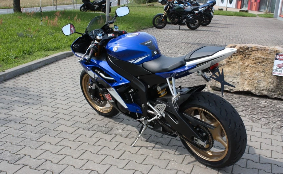 Angebot Yamaha YZF-R6 Bild 7: Angebot Yamaha YZF-R6
