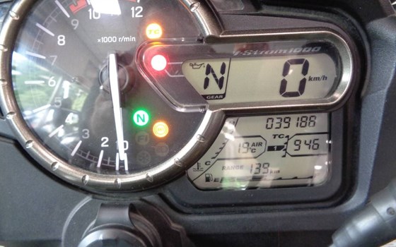 Gebrauchtmotorrad Suzuki V-Strom 1000 - Bild 2