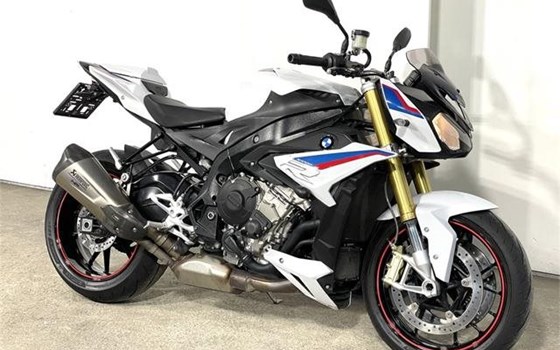 Gebrauchtmotorrad BMW S 1000 R - Bild 11 Gebrauchtmotorrad BMW S 1000 R - Bild 11