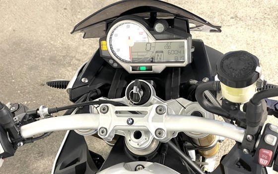 Gebrauchtmotorrad BMW S 1000 R - Bild 16
