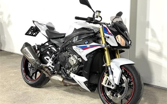 Gebrauchtmotorrad BMW S 1000 R - Bild 18 Gebrauchtmotorrad BMW S 1000 R - Bild 18