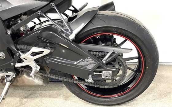 Gebrauchtmotorrad BMW S 1000 R - Bild 5 Gebrauchtmotorrad BMW S 1000 R - Bild 5