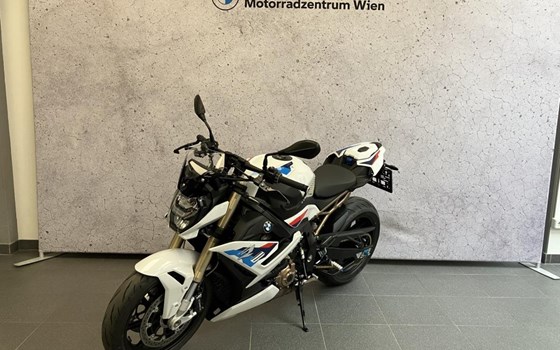 Gebrauchtmotorrad BMW S 1000 R - Bild 1