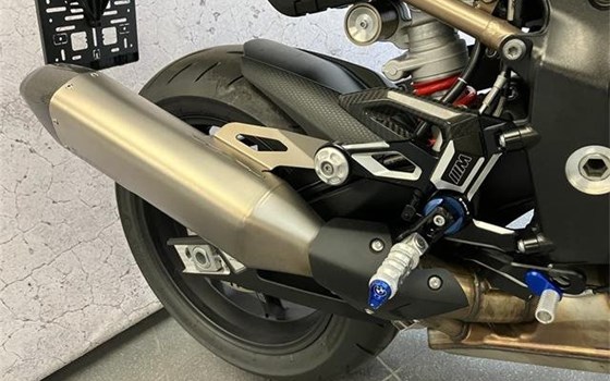 Gebrauchtmotorrad BMW S 1000 R - Bild 11