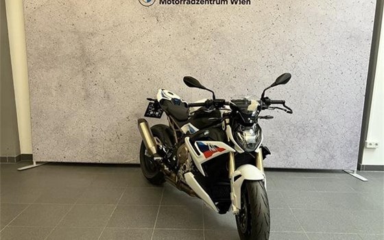 Gebrauchtmotorrad BMW S 1000 R - Bild 4 Gebrauchtmotorrad BMW S 1000 R - Bild 4