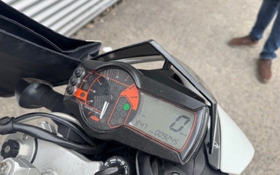 Gebrauchtmotorrad KTM 690 Duke - Bild 4 Gebrauchtmotorrad KTM 690 Duke - Bild 4
