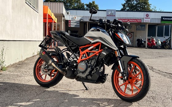 Gebrauchtmotorrad KTM 390 Duke - Bild 3 Gebrauchtmotorrad KTM 390 Duke - Bild 3