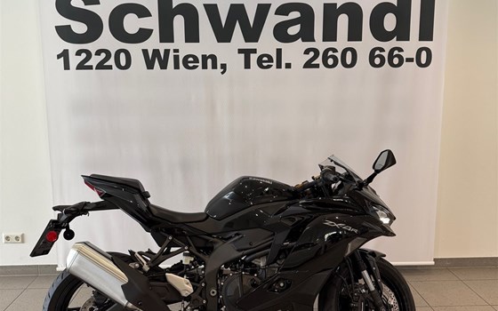 Neufahrzeug Kawasaki Ninja ZX-4R - Bild 1 Neufahrzeug Kawasaki Ninja ZX-4R - Bild 1