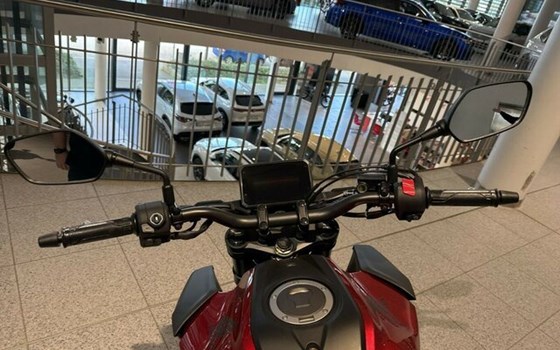 Neufahrzeug Honda CB125R - Bild 5