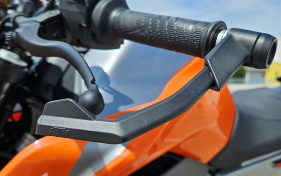 Gebrauchtmotorrad KTM 790 Duke - Bild 5 Gebrauchtmotorrad KTM 790 Duke - Bild 5