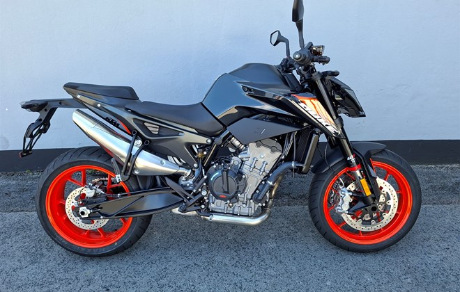 KTM 790 Duke