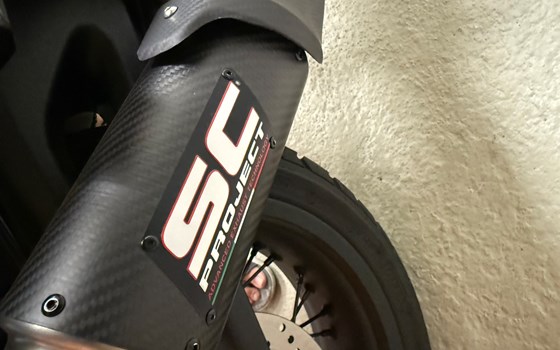 Gebrauchtmotorrad Ducati Scrambler Nightshift - Bild 2 Gebrauchtmotorrad Ducati Scrambler Nightshift - Bild 2