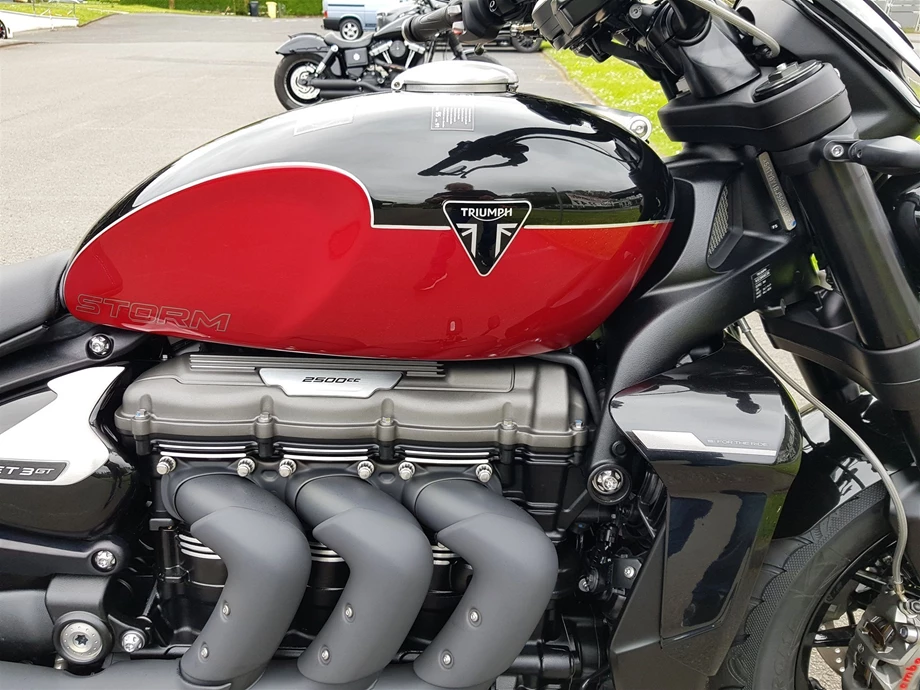 Angebot Triumph Rocket 3 Storm GT Bild 5: Angebot Triumph Rocket 3 Storm GT