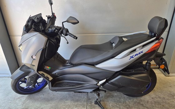Gebrauchtmotorrad Yamaha XMAX 300 - Bild 7 Gebrauchtmotorrad Yamaha XMAX 300 - Bild 7