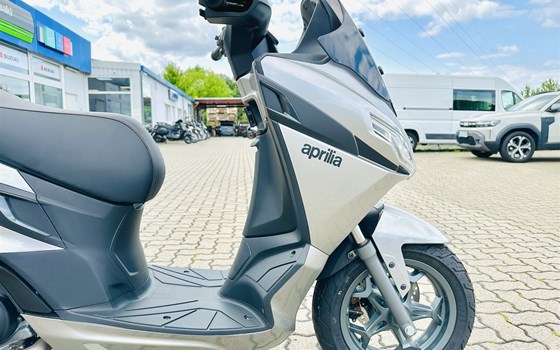 Neufahrzeug Aprilia SXR 50 - Bild 13