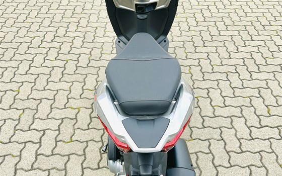 Neufahrzeug Aprilia SXR 50 - Bild 15