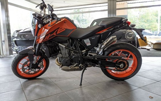 Gebrauchtmotorrad KTM 690 Duke - Bild 2