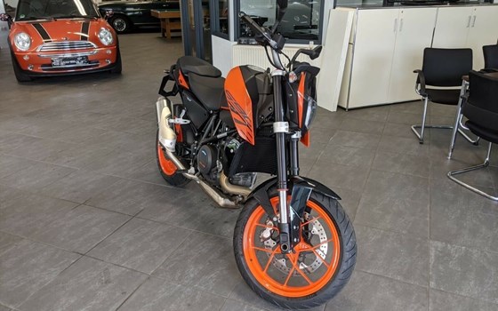 Gebrauchtmotorrad KTM 690 Duke - Bild 3