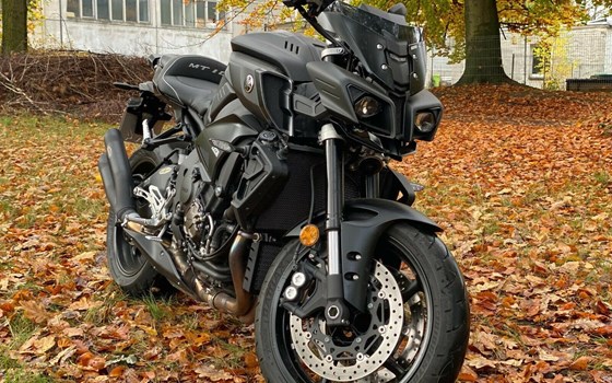 Gebrauchtmotorrad Yamaha MT-10 - Bild 1
