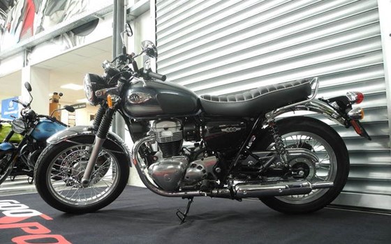 Gebrauchtmotorrad Kawasaki W800 - Bild 2