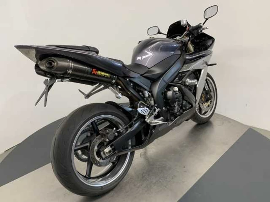 Angebot Yamaha R1 Bild 3: Angebot Yamaha R1