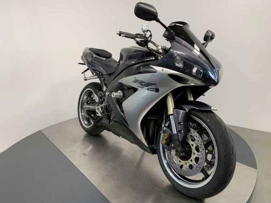 Angebot Yamaha R1 Bild 4: Angebot Yamaha R1