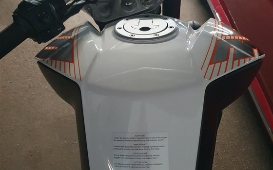 Gebrauchtmotorrad KTM 390 Duke - Bild 2