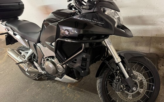 Gebrauchtmotorrad Honda VFR1200X Crosstourer - Bild 1 Gebrauchtmotorrad Honda VFR1200X Crosstourer - Bild 1