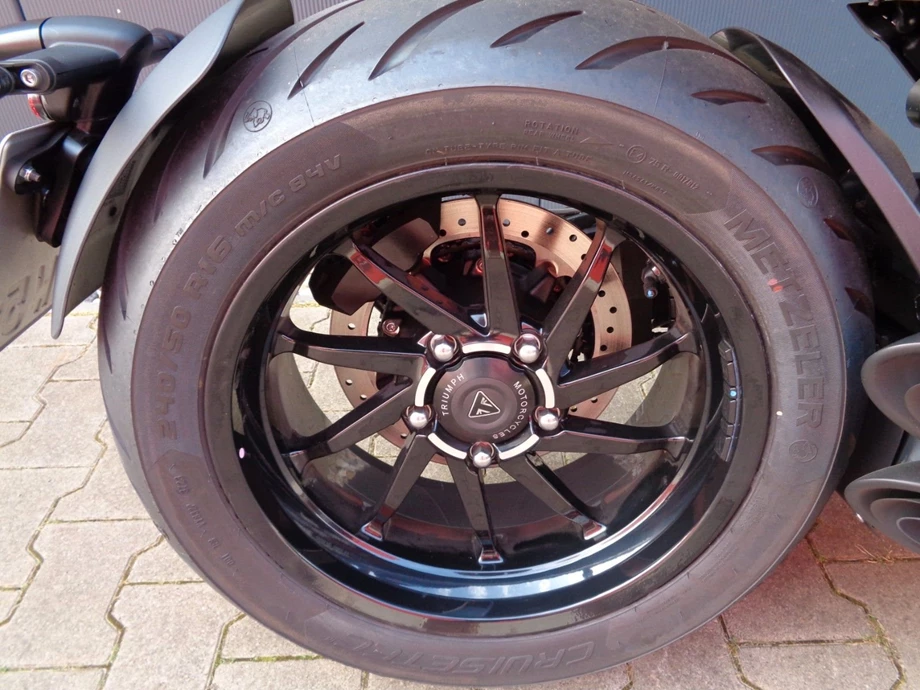 Angebot Triumph Rocket 3 Storm GT Bild 9: Angebot Triumph Rocket 3 Storm GT