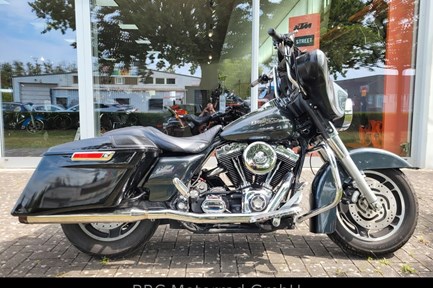 Harley-Davidson Ultra Classic E-Glide FLHTCUI