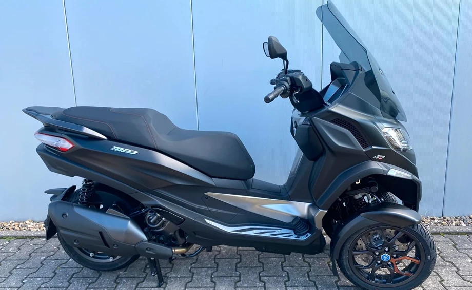 Angebot Piaggio MP3 530 HPE Exclusive Bild 3: Angebot Piaggio MP3 530 HPE Exclusive