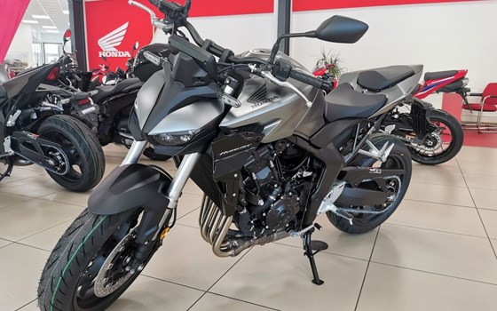 Gebrauchtmotorrad Honda CB1000 Hornet - Bild 1