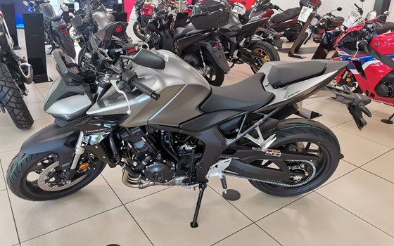 Gebrauchtmotorrad Honda CB1000 Hornet - Bild 5