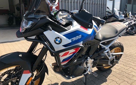Gebrauchtmotorrad BMW F 900 GS - Bild 2