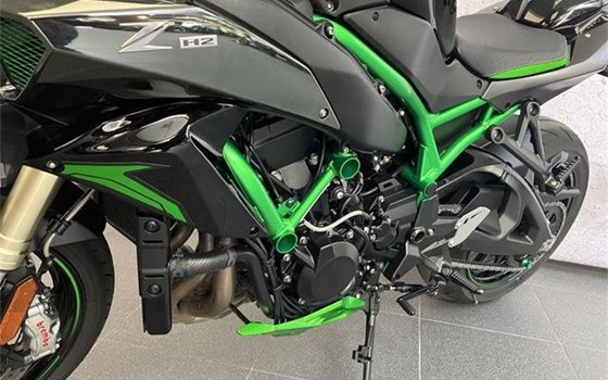 Gebrauchtmotorrad Kawasaki Z H2 - Bild 10 Gebrauchtmotorrad Kawasaki Z H2 - Bild 10