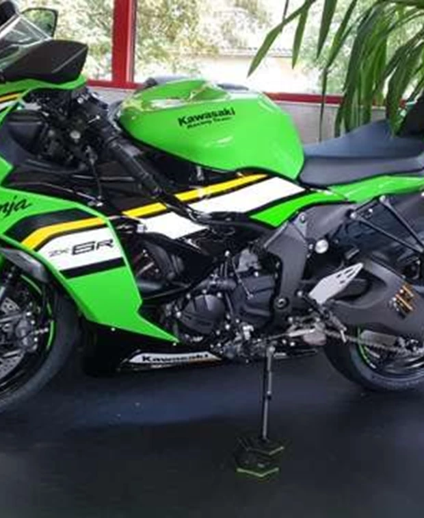 Kawasaki Ninja ZX-6R<br />ZX 6 R Grün