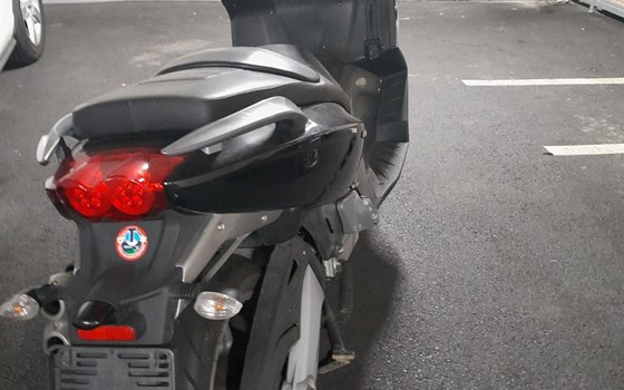 Gebrauchtmotorrad Gilera GP 800 - Bild 3