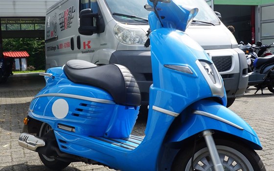 Gebrauchtmotorrad Peugeot Django 125 ABS Sport - Bild 1