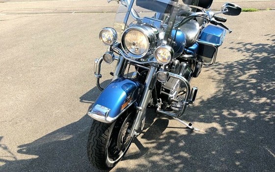 Gebrauchtmotorrad Harley-Davidson Road King Classic FLHRC - Bild 1