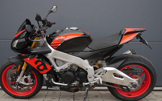 Gebrauchtmotorrad Aprilia Tuono V4 1100 RR - Bild 2