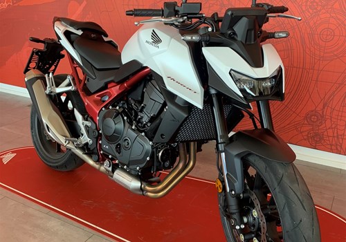 Honda CB750 Hornet