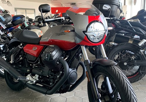 Moto Guzzi V7 Stone Corsa