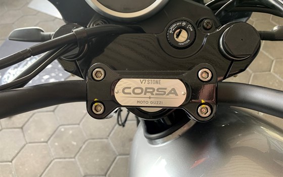 Gebrauchtmotorrad Moto Guzzi V7 Stone Corsa - Bild 3 Gebrauchtmotorrad Moto Guzzi V7 Stone Corsa - Bild 3