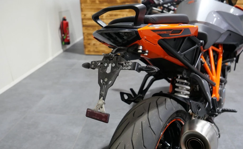Angebot KTM 1290 Super Duke GT Bild 6: Angebot KTM 1290 Super Duke GT