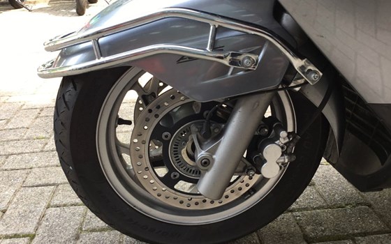 Gebrauchtmotorrad Suzuki Burgman 400 - Bild 11