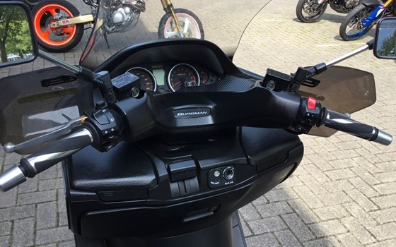 Gebrauchtmotorrad Suzuki Burgman 400 - Bild 13